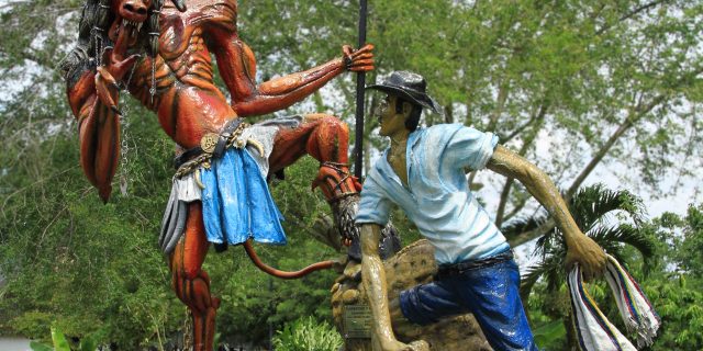Florentino y El Diablo – Parque Las Malokas